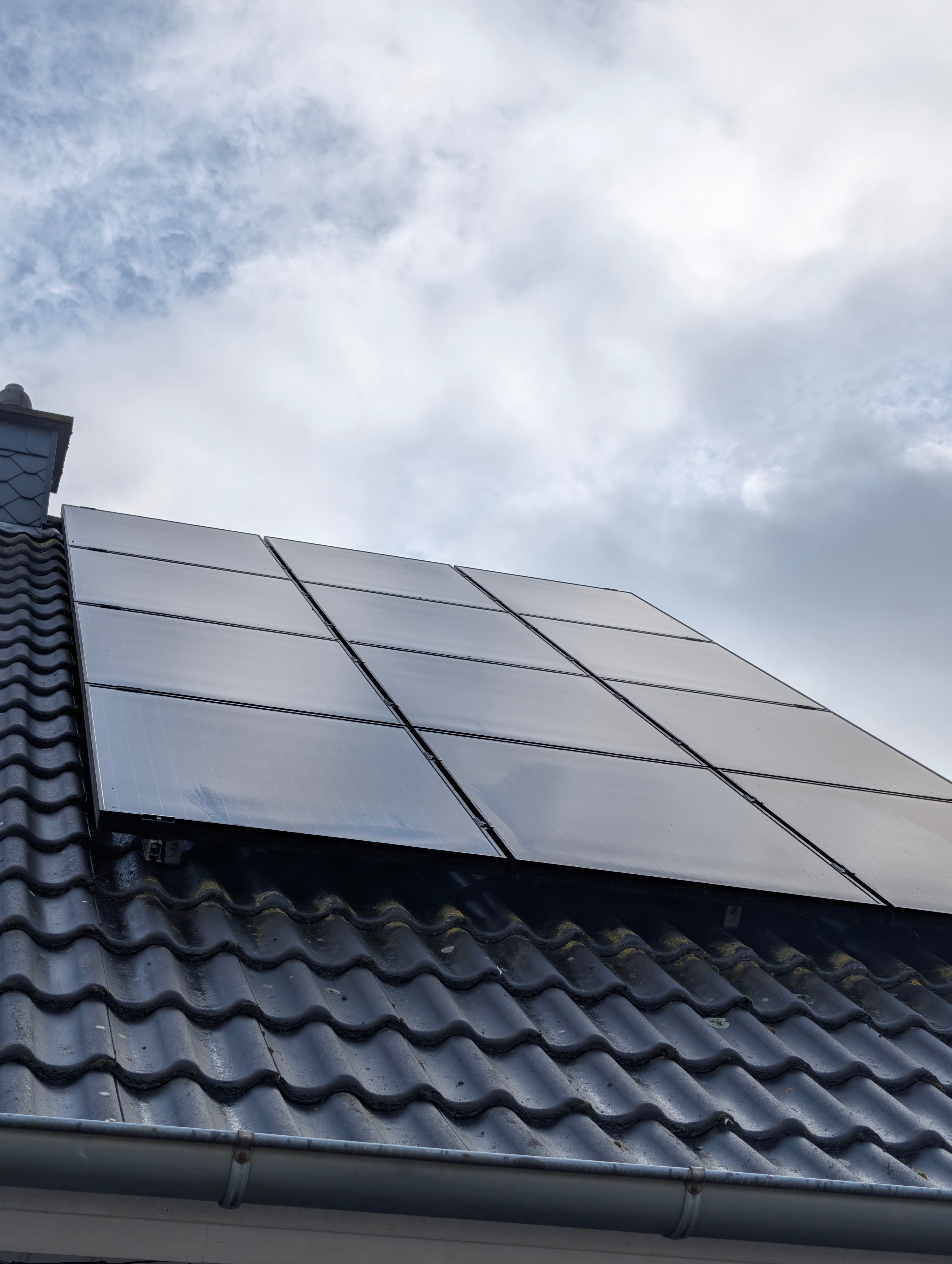 PV-Reinigung Referenzprojekt: Wohngebäude · 24 m²